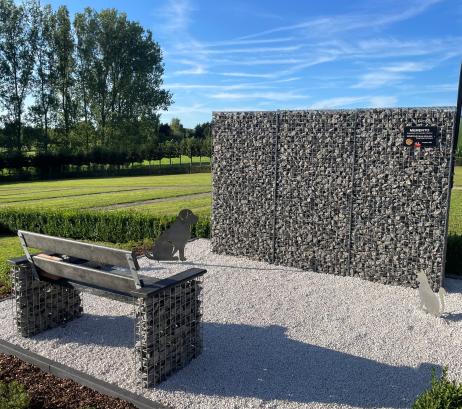Gedenkplaats dieren op begraafplaats Herfelingen